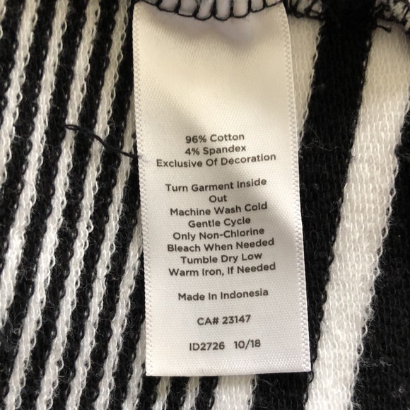 Talbots Women’s Half Zip Pullover - Picture 4 of 7